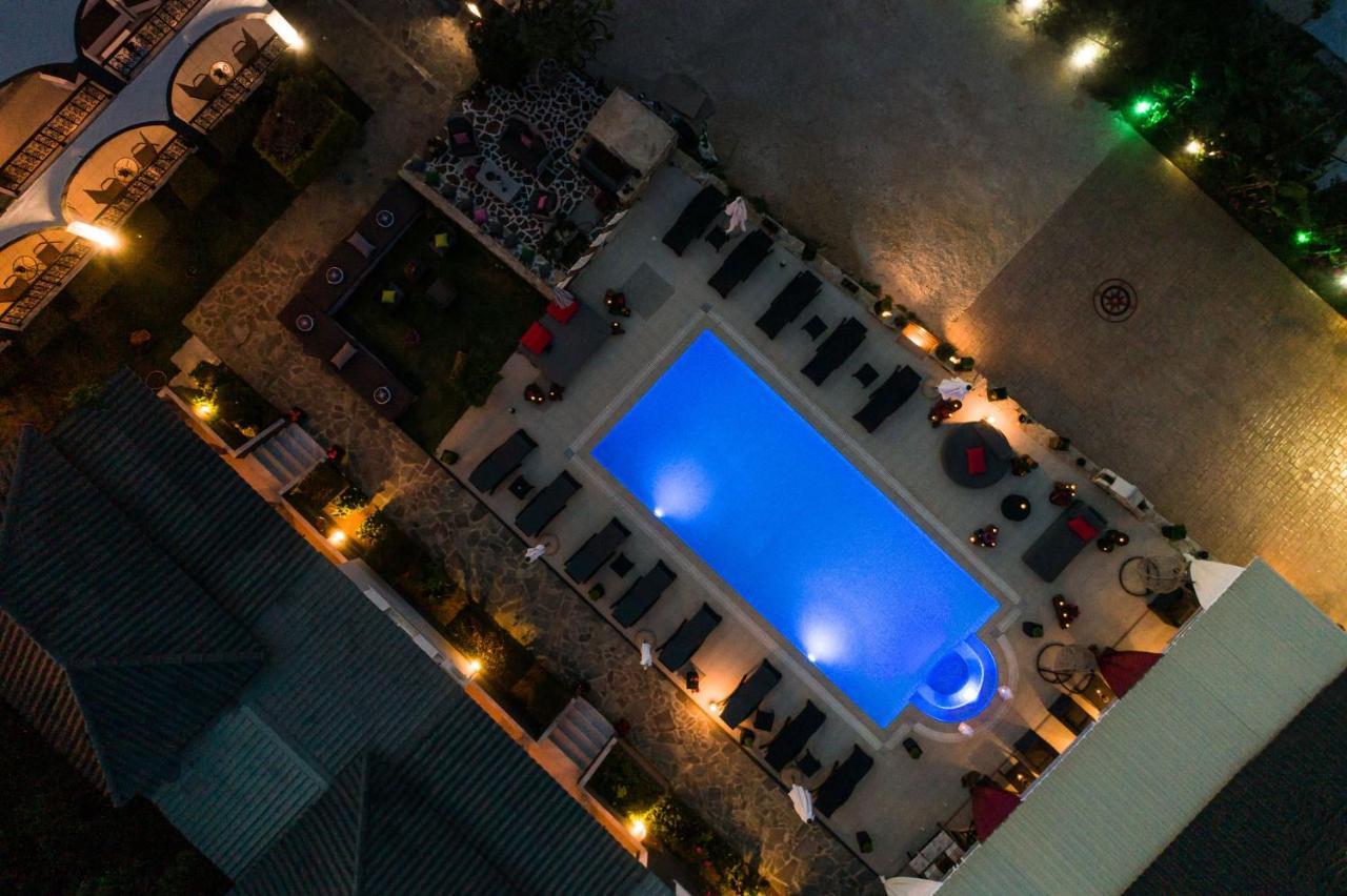Villa Corali Apartments Sea Breath & Pool Amoudi Exterior photo