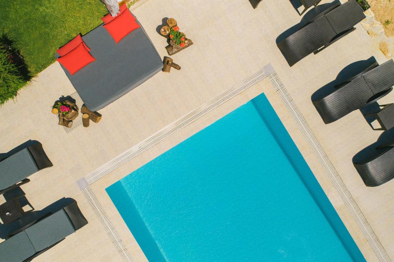 Villa Corali Apartments Sea Breath & Pool Amoudi Exterior photo